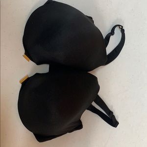 Cacique Black Bra